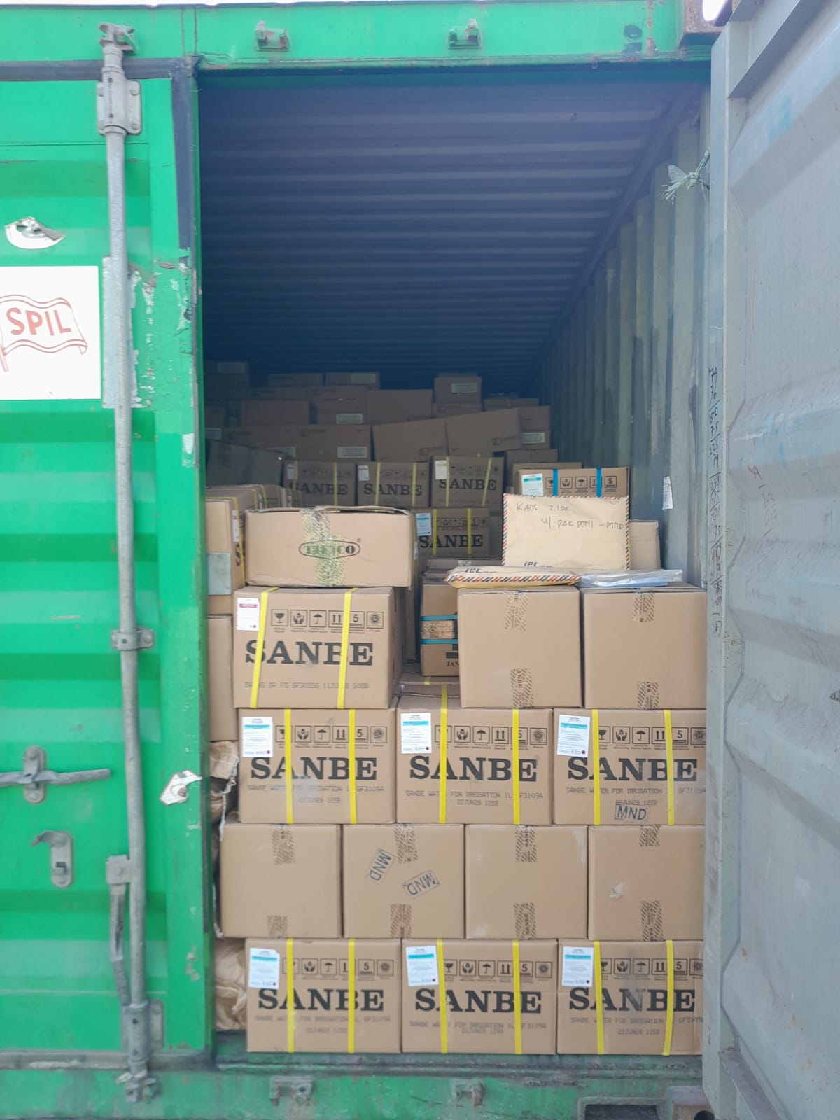 Proses seal kontainer tujuan Manado